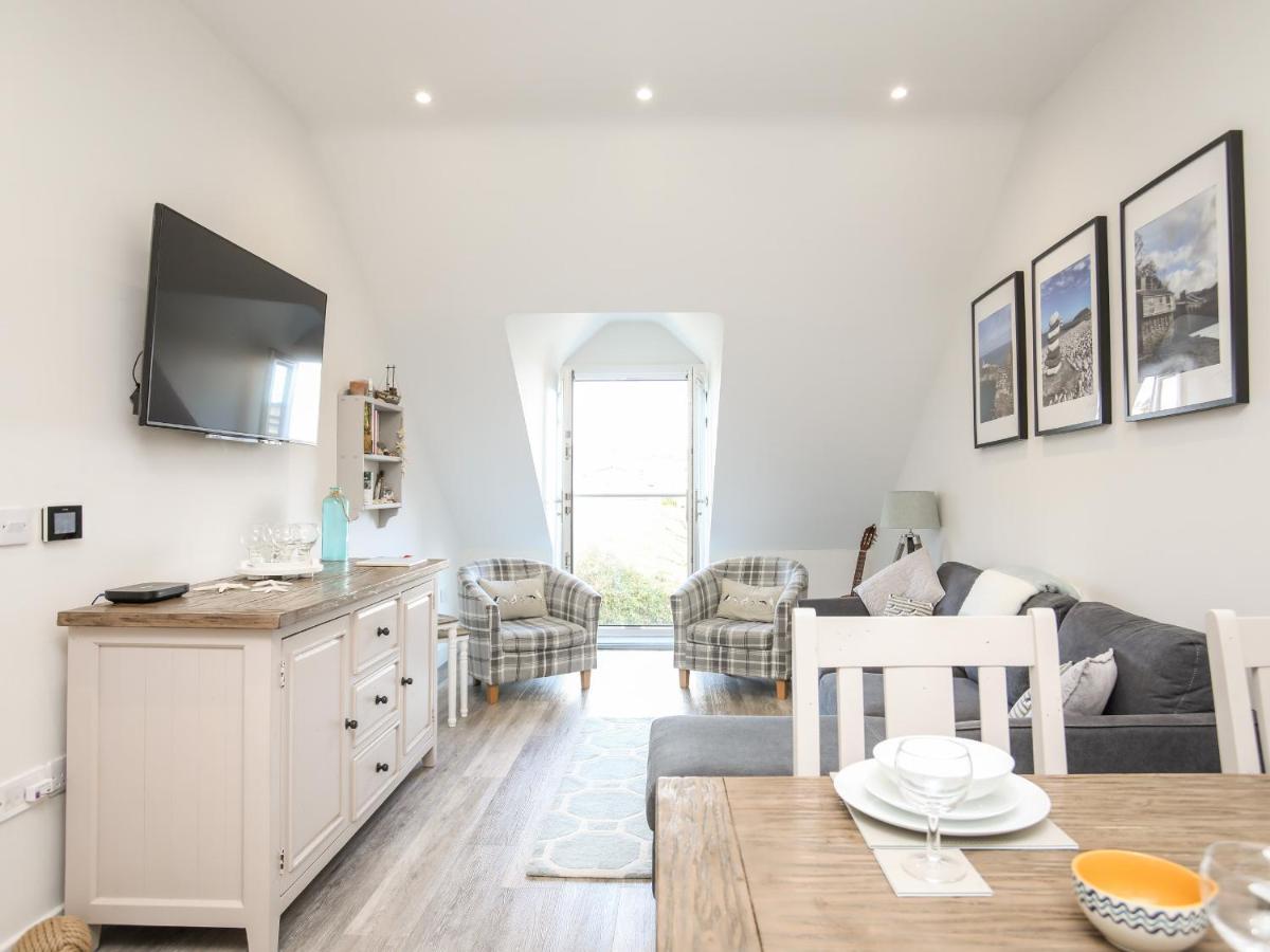 Puffin Pad Villa Benllech Exteriör bild