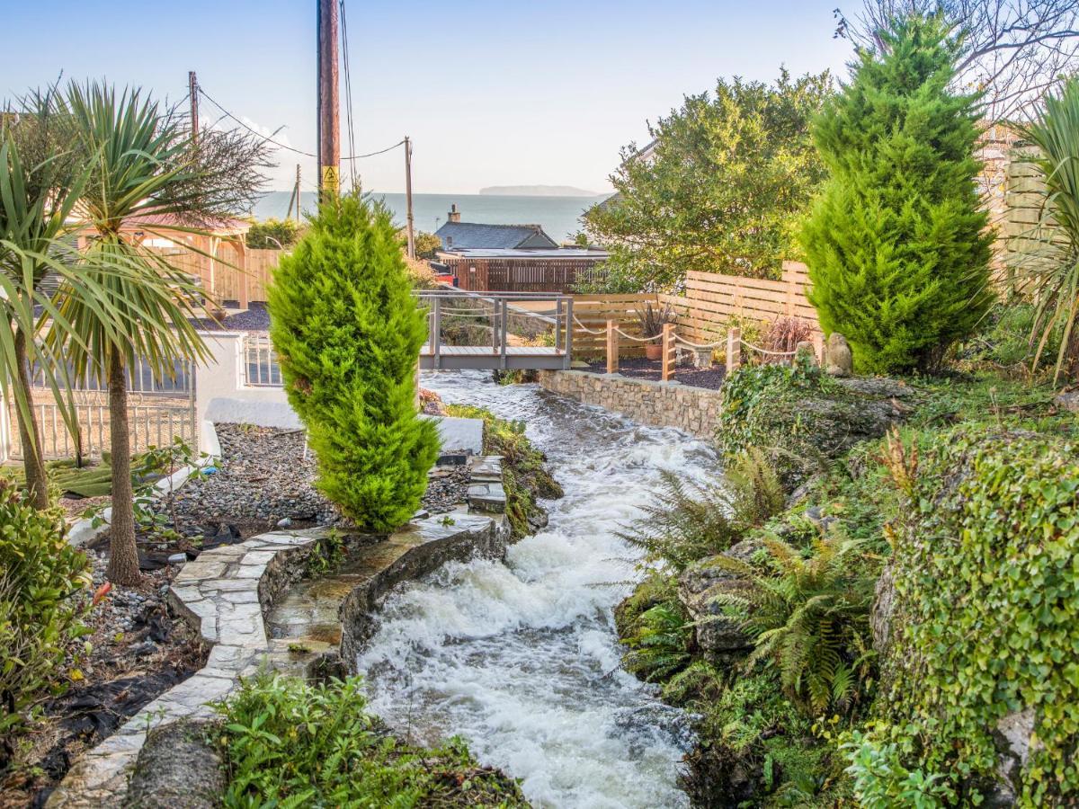 Puffin Pad Villa Benllech Exteriör bild