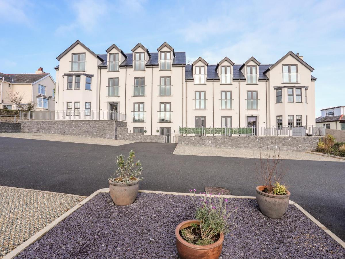 Puffin Pad Villa Benllech Exteriör bild