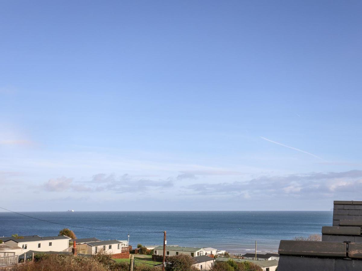 Puffin Pad Villa Benllech Exteriör bild