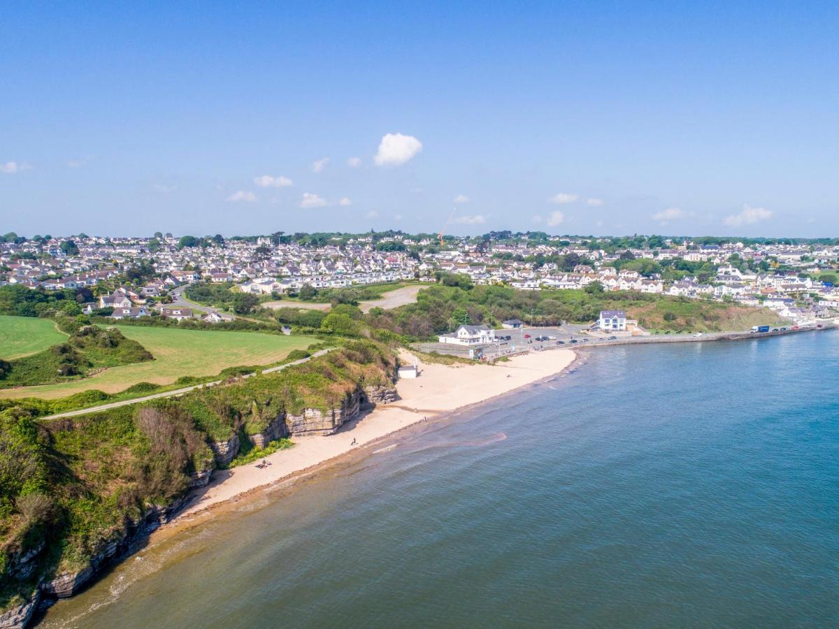 Puffin Pad Villa Benllech Exteriör bild