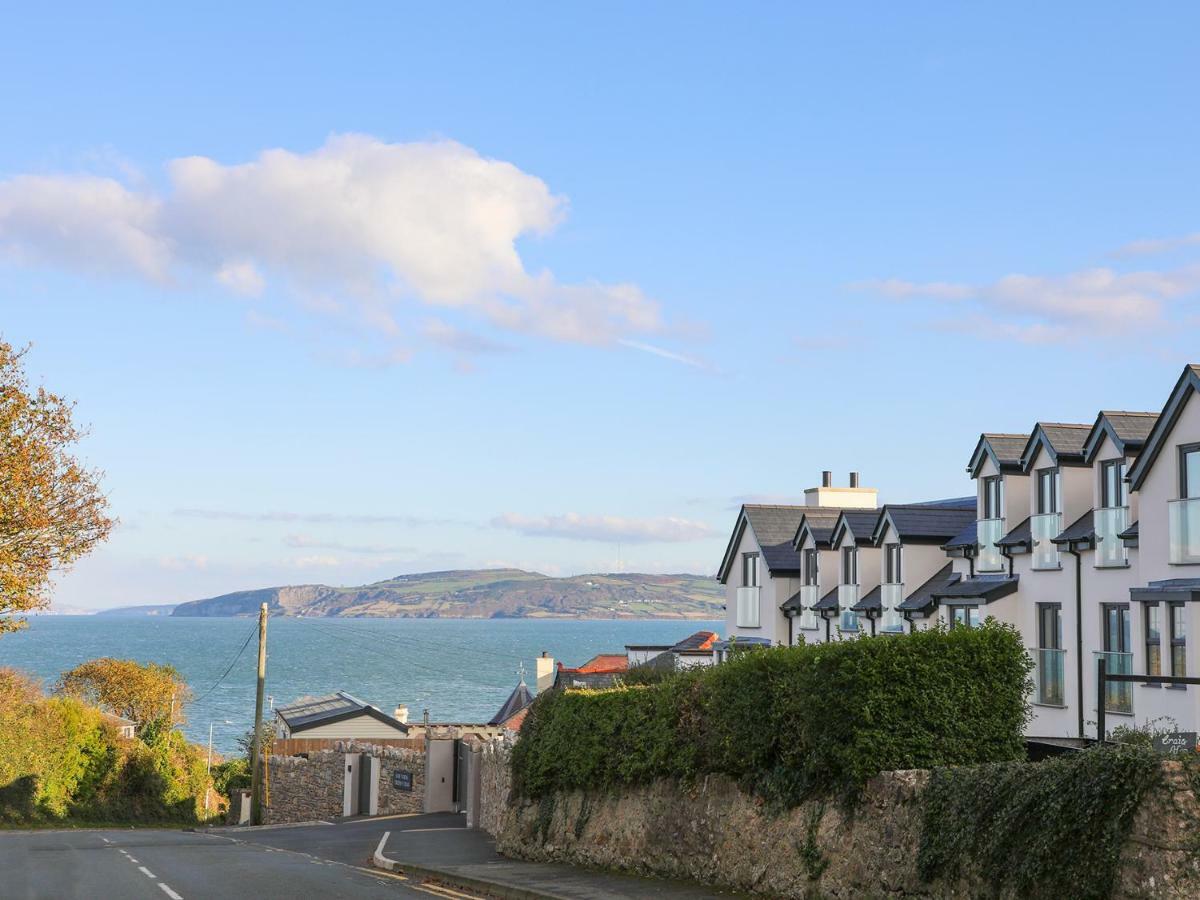 Puffin Pad Villa Benllech Exteriör bild